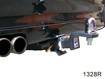 Toyota Lexcen towbar